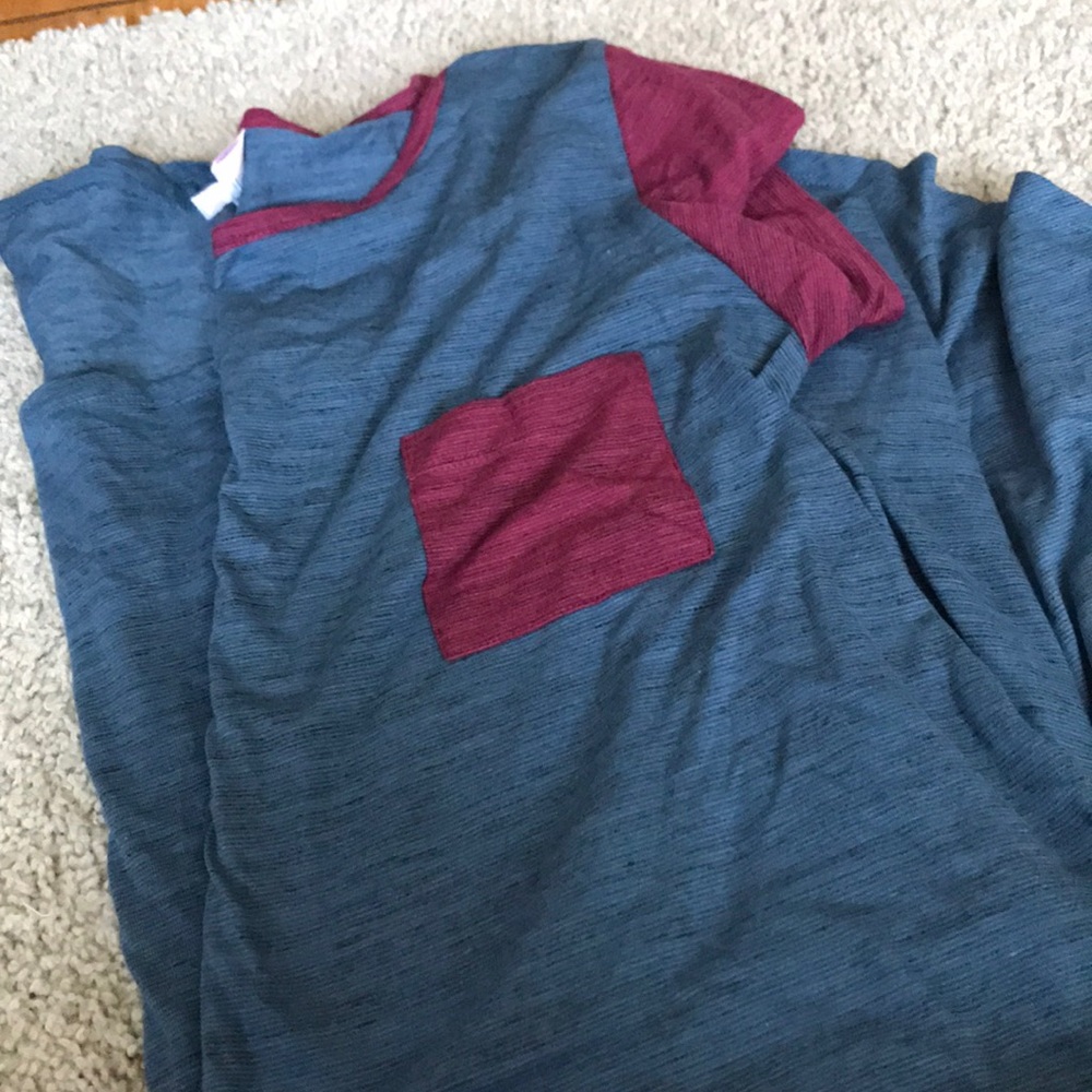 Carly lularoe medium